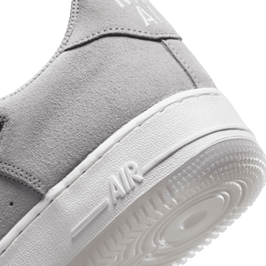 
                  
                    Load image into Gallery viewer, Nike Air Force 1 Low Retro &amp;#39;Light Smoke Grey&amp;#39;
                  
                