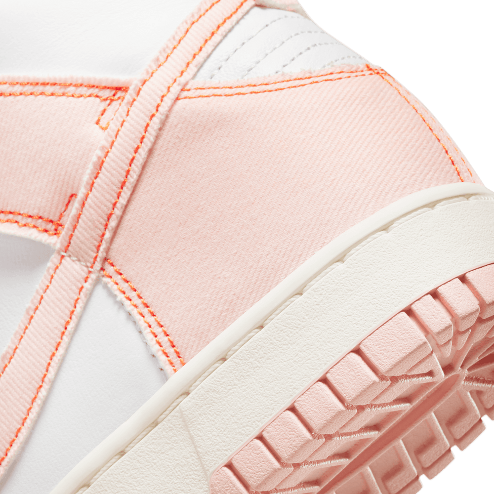 
                  
                    Load image into Gallery viewer, Womens Nike Dunk High 1985 &amp;#39;Artic Orange&amp;#39;
                  
                