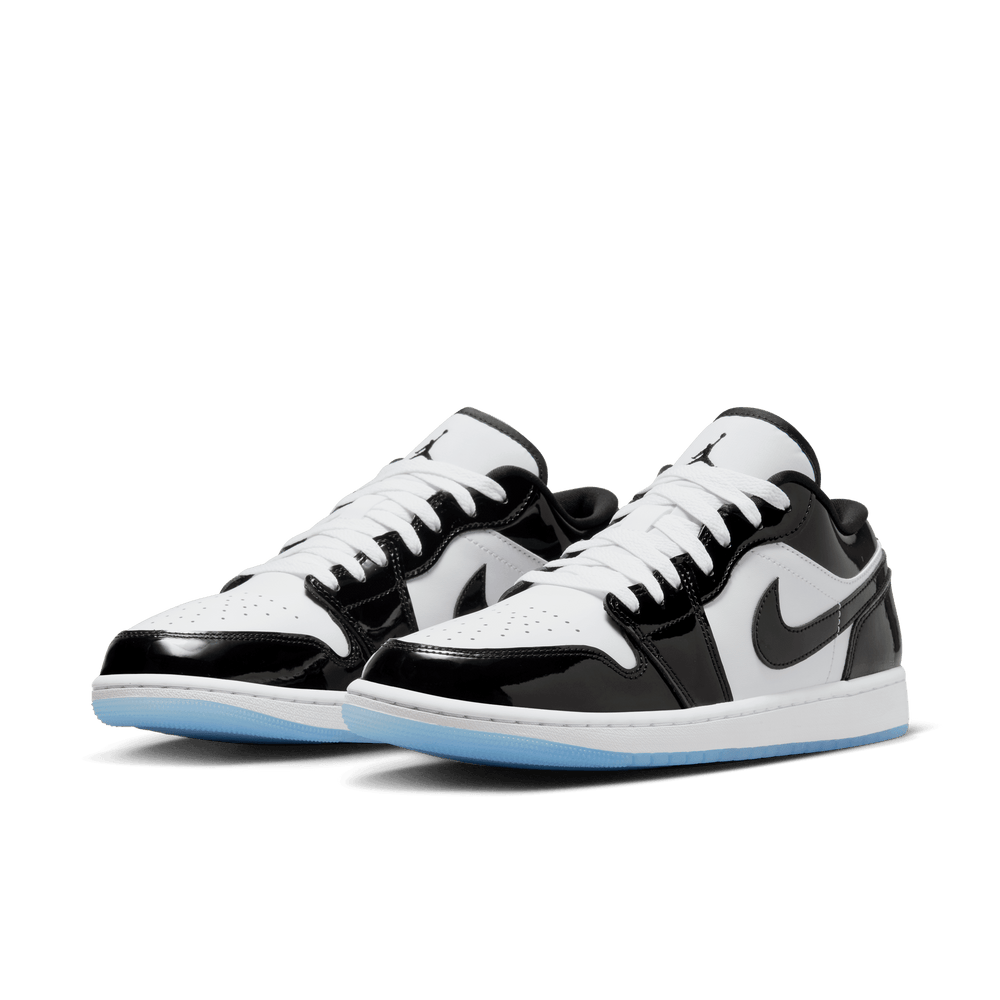
                  
                    Load image into Gallery viewer, Air Jordan 1 Low SE &amp;#39;Concord&amp;#39;
                  
                