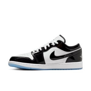 
                  
                    Load image into Gallery viewer, Air Jordan 1 Low SE &amp;#39;Concord&amp;#39;
                  
                