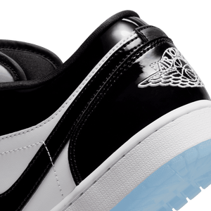 
                  
                    Load image into Gallery viewer, Air Jordan 1 Low SE &amp;#39;Concord&amp;#39;
                  
                