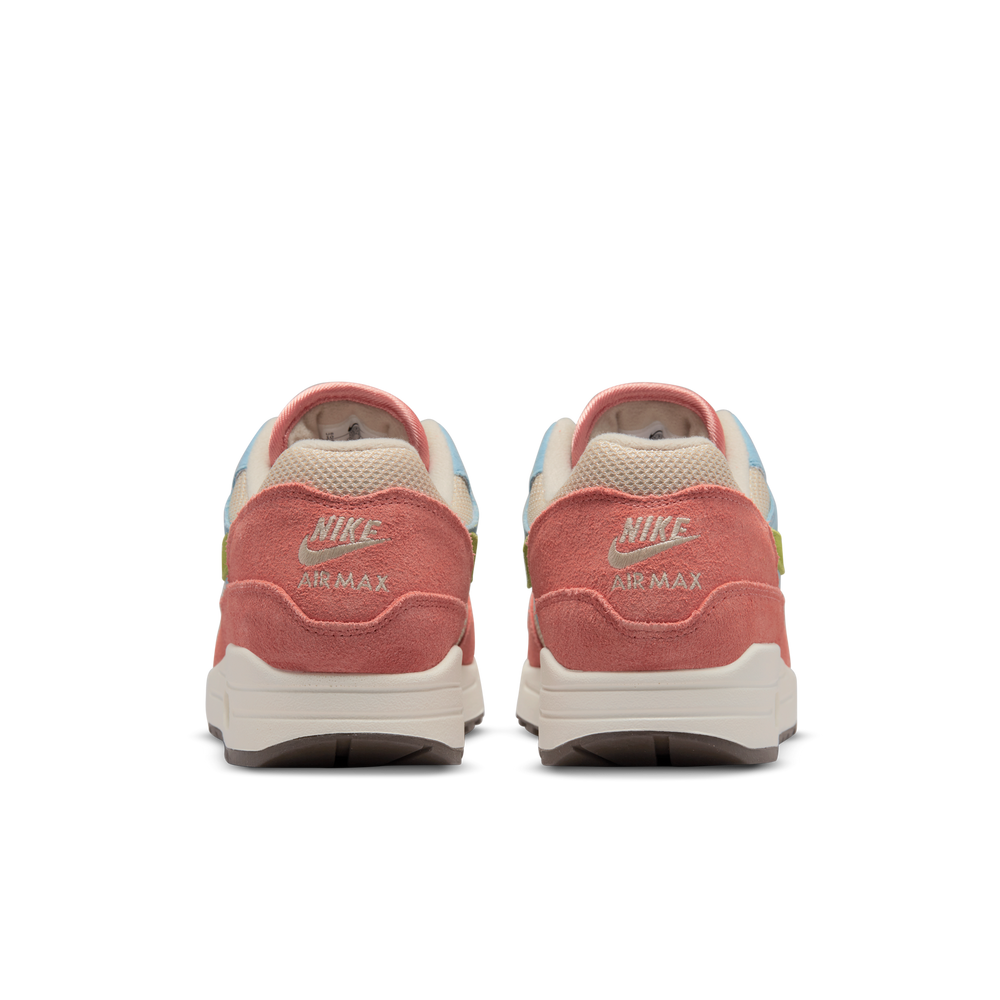 
                  
                    Load image into Gallery viewer, Nike Air Max 1 &amp;#39;Light Matter&amp;#39;
                  
                