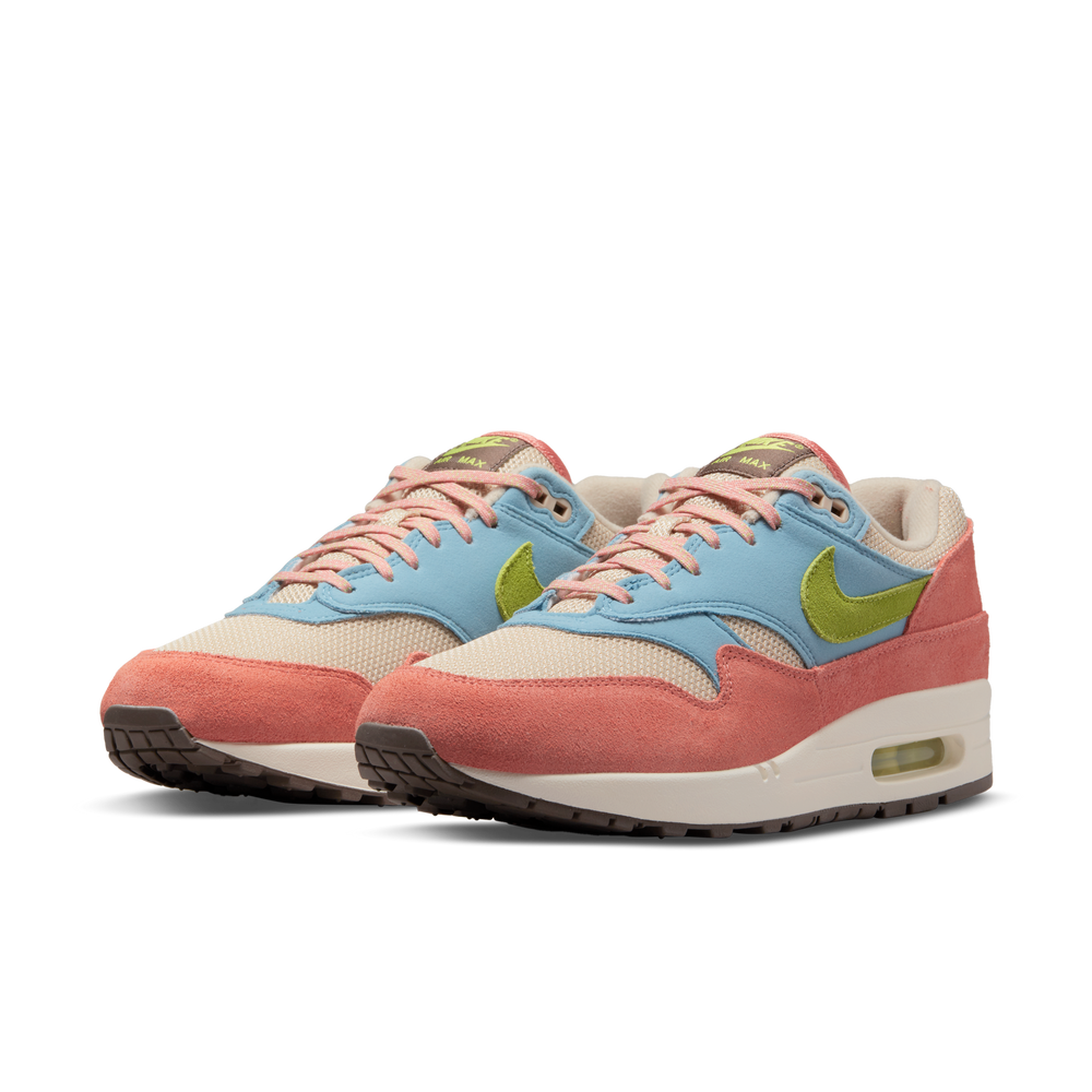 
                  
                    Load image into Gallery viewer, Nike Air Max 1 &amp;#39;Light Matter&amp;#39;
                  
                