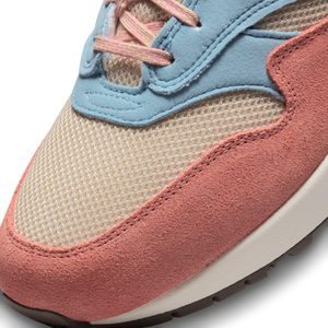 
                  
                    Load image into Gallery viewer, Nike Air Max 1 &amp;#39;Light Matter&amp;#39;
                  
                