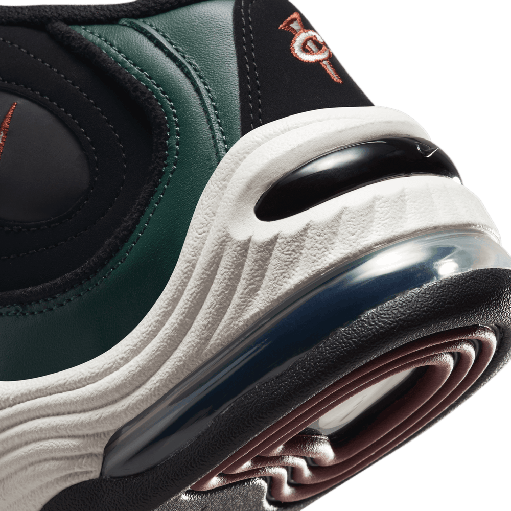 
                  
                    Load image into Gallery viewer, Nike Air Penny 2 &amp;#39;Black Faded&amp;#39;
                  
                