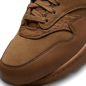 
                  
                    Load image into Gallery viewer, Womens Nike Air Max 1 &amp;#39;87 &amp;#39;Ale Brown&amp;#39;
                  
                