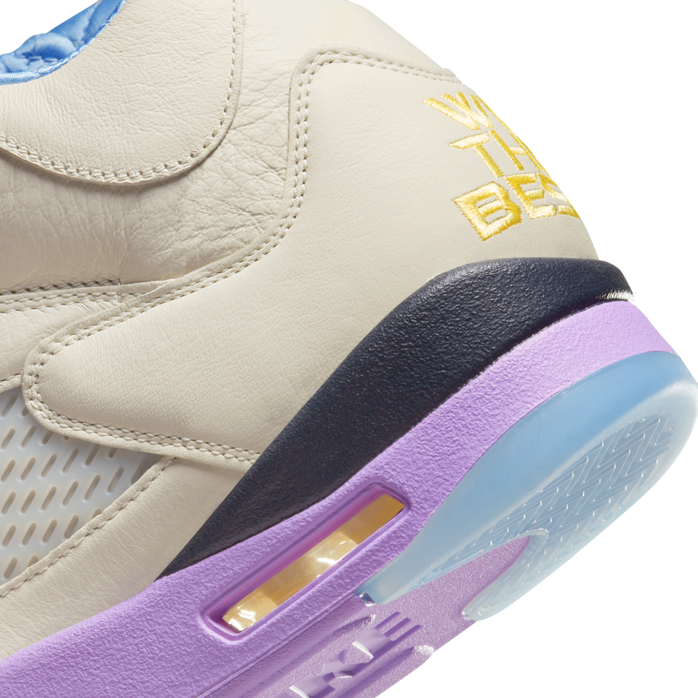 
                  
                    Load image into Gallery viewer, Air Jordan 5 Retro x DJ Khaled &amp;#39;Sail&amp;#39;
                  
                