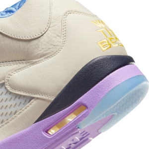 
                  
                    Load image into Gallery viewer, Air Jordan 5 Retro x DJ Khaled &amp;#39;Sail&amp;#39;
                  
                