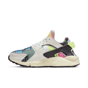
                  
                    Load image into Gallery viewer, Womens Nike Air Huarache SE &amp;#39;Game&amp;#39;
                  
                