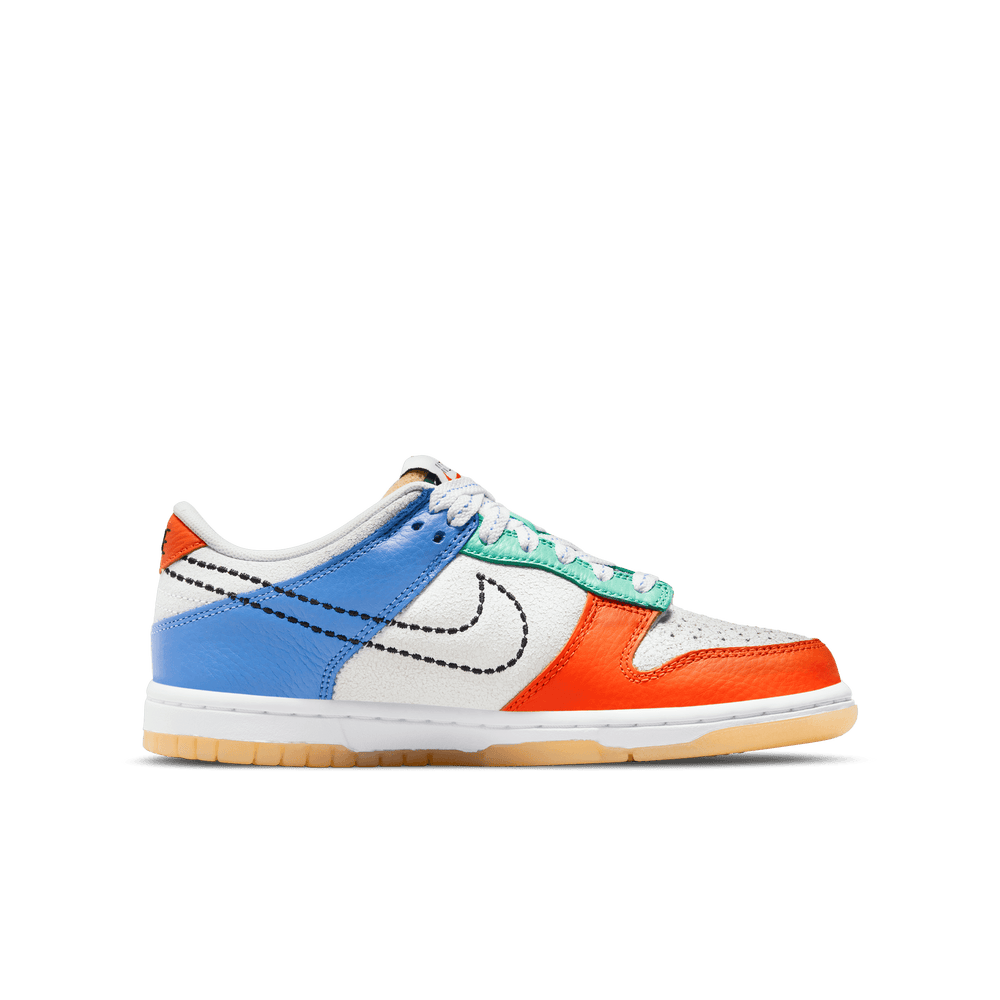 
                  
                    Load image into Gallery viewer, Youth Nike Dunk Low &amp;#39;Nike 101&amp;#39;
                  
                