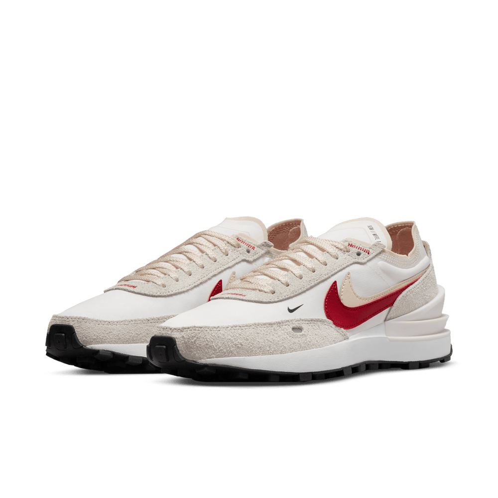 
                  
                    Load image into Gallery viewer, Womens Nike Waffle 1 SE &amp;#39;Sail&amp;#39;
                  
                