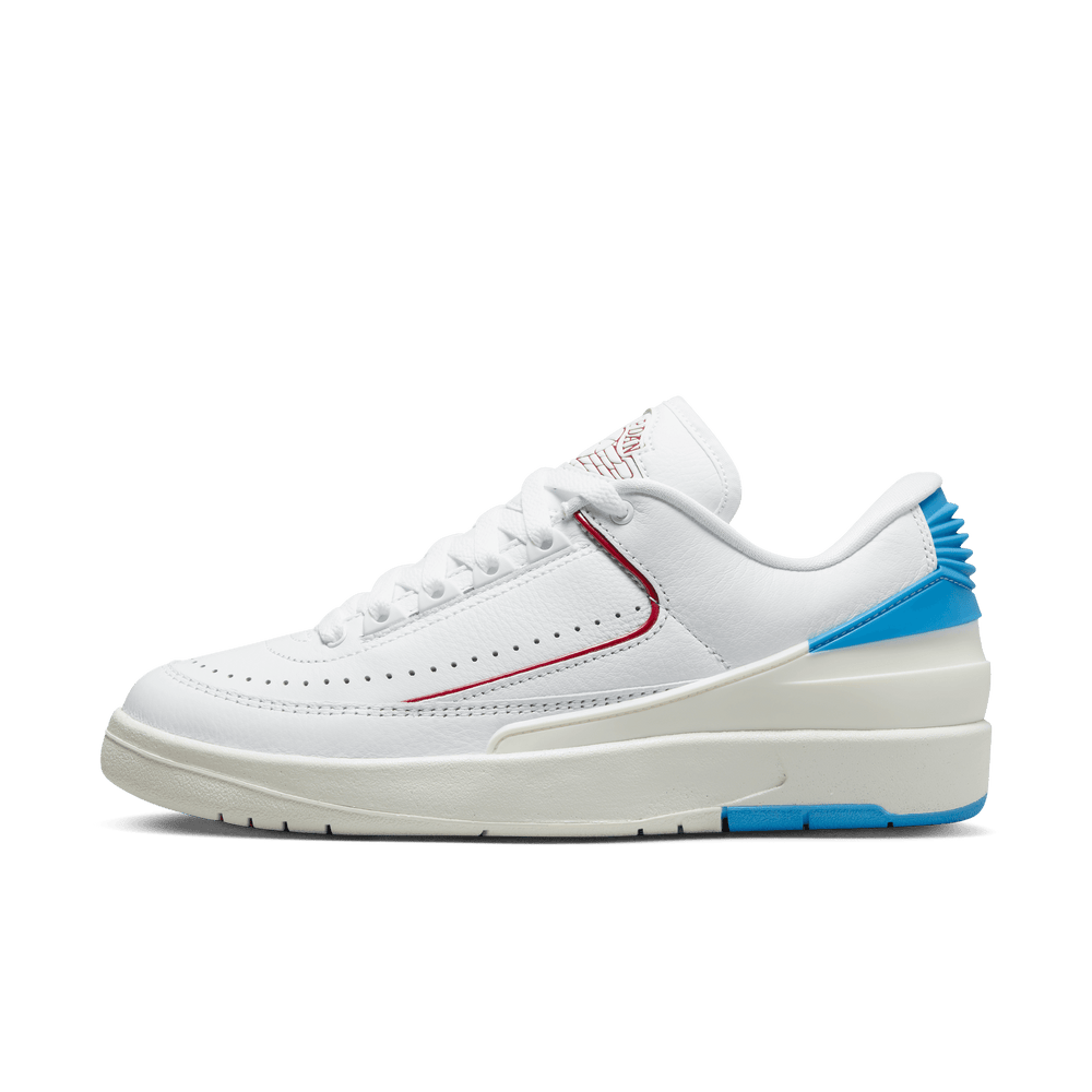 
                  
                    Load image into Gallery viewer, Womens Air Jordan 2 Retro Low &amp;#39;UNC to Chicago&amp;#39;
                  
                