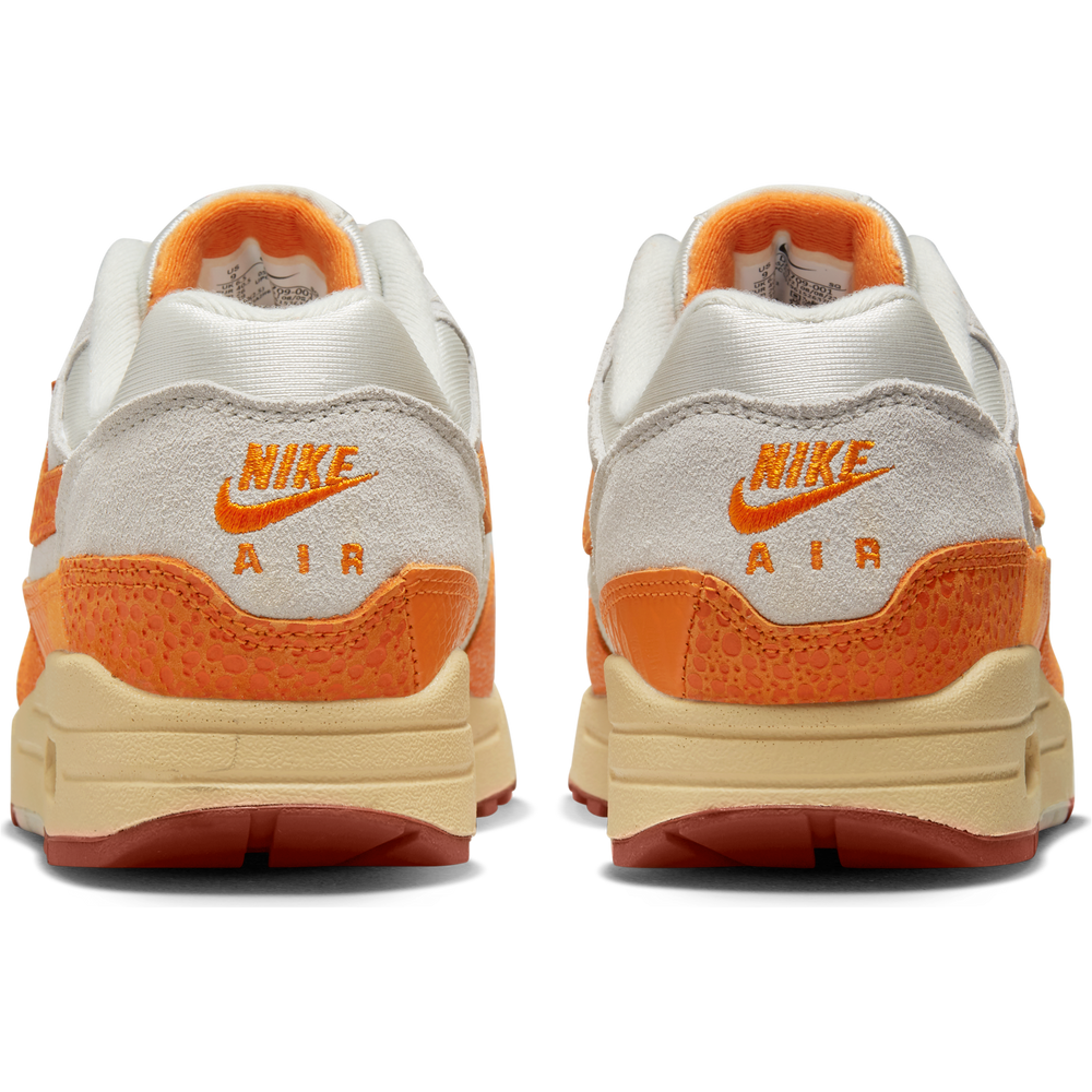 
                  
                    Load image into Gallery viewer, Womens Nike Air Max 1 &amp;#39;Magma Orange&amp;#39;
                  
                
