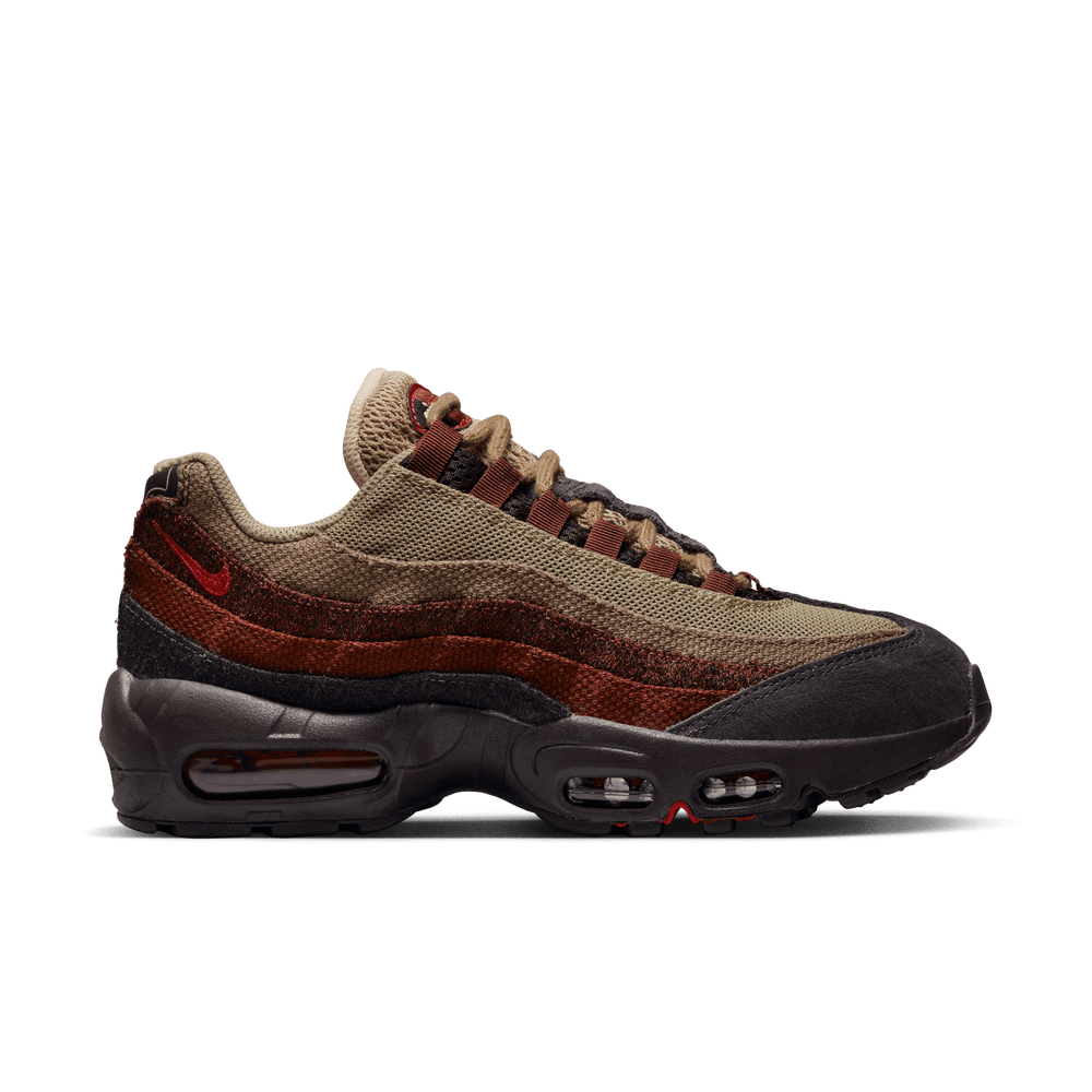
                  
                    Load image into Gallery viewer, Womens Nike Air Max 95 &amp;#39;Anatomy&amp;#39;
                  
                