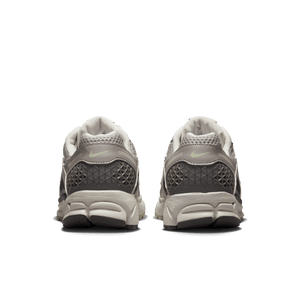 
                  
                    Load image into Gallery viewer, Womens Nike Zoom Vomero 5 &amp;#39;Cobblestone&amp;#39;
                  
                