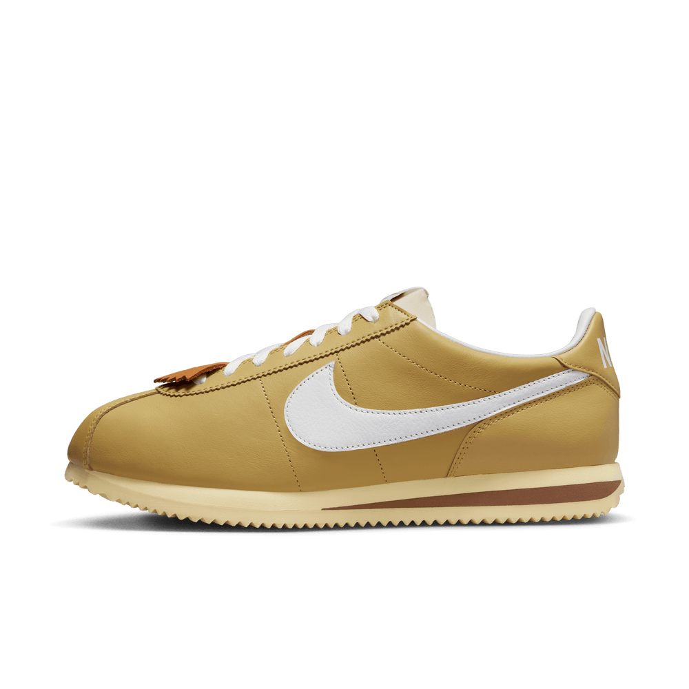 
                  
                    Load image into Gallery viewer, Nike Cortez 23 SE &amp;#39;Wheat Gold&amp;#39;
                  
                