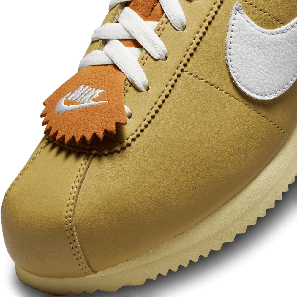 
                  
                    Load image into Gallery viewer, Nike Cortez 23 SE &amp;#39;Wheat Gold&amp;#39;
                  
                