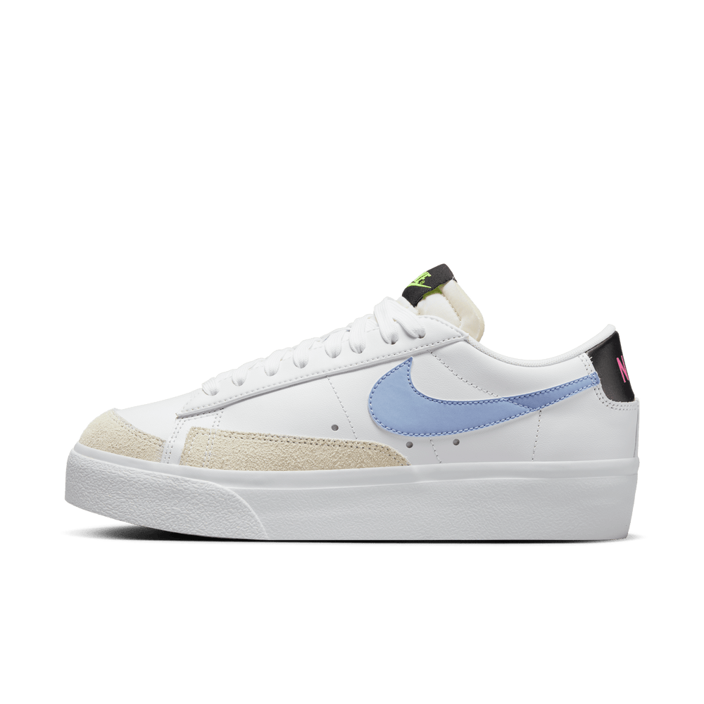 
                  
                    Load image into Gallery viewer, Womens Nike Blazer Low Platform &amp;#39;White Cobalt Bliss&amp;#39;
                  
                