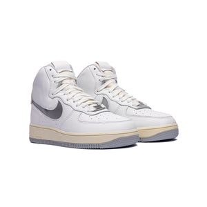 
                  
                    Load image into Gallery viewer, Women&amp;#39;s Nike Air Force 1 Sculpt &amp;#39;Silver&amp;#39;
                  
                