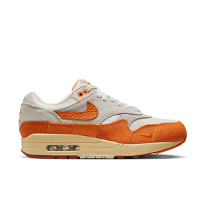 
                  
                    Load image into Gallery viewer, Womens Nike Air Max 1 &amp;#39;Magma Orange&amp;#39;
                  
                