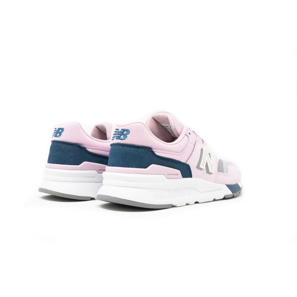 
                  
                    Load image into Gallery viewer, Women&amp;#39;s New Balance CW997HAK
                  
                