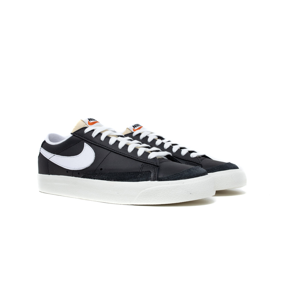 
                  
                    Load image into Gallery viewer, Nike Blazer Low &amp;#39;77 Vintage &amp;#39;Black/White&amp;#39;
                  
                