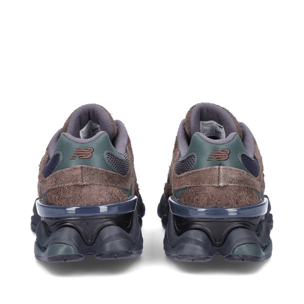 
                  
                    Load image into Gallery viewer, New Balance 9060 &amp;#39;Beef and Broccoli&amp;#39;
                  
                