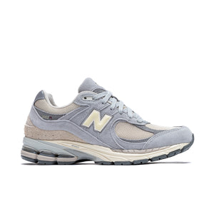 
                  
                    Load image into Gallery viewer, New Balance 2002R &amp;#39;Concrete&amp;#39;
                  
                
