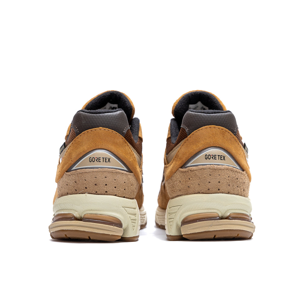 
                  
                    Load image into Gallery viewer, New Balance 2002R &amp;#39;Gore-Tex Tobacco&amp;#39;
                  
                
